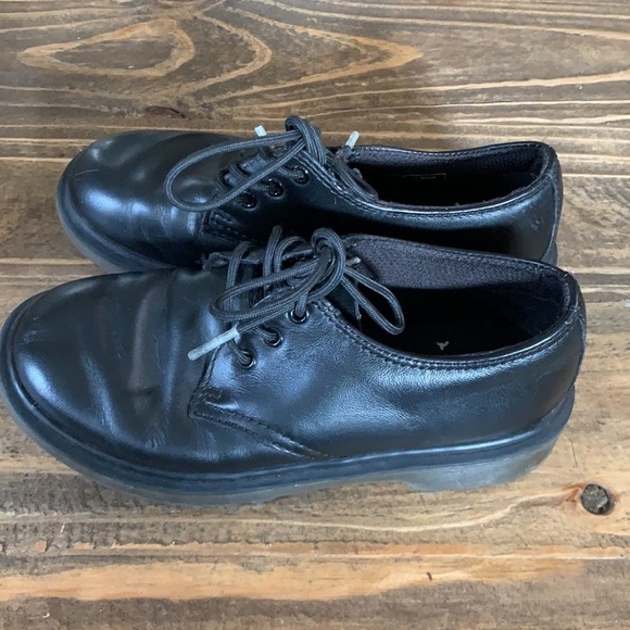 Dr. Martens school shoes youth size 1 Black leather Tie lace - Picture 4 of 11